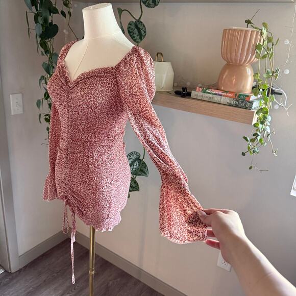 O. Vianca Red Floral Ruched Shirred Mini Dress Puff Long Sleeve  Small NEW - Picture 4 of 7